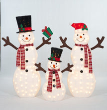Load image into Gallery viewer, Set Of 3 UL Fluffy Snowman Family Sculpture