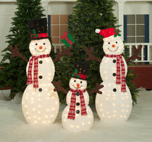 Load image into Gallery viewer, Set Of 3 UL Fluffy Snowman Family Sculpture