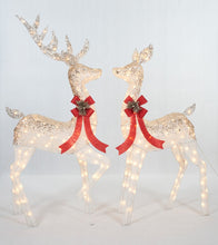Load image into Gallery viewer, Set Of 2 UL Ombre Glittering Thread Buck And Doe Sculpture
